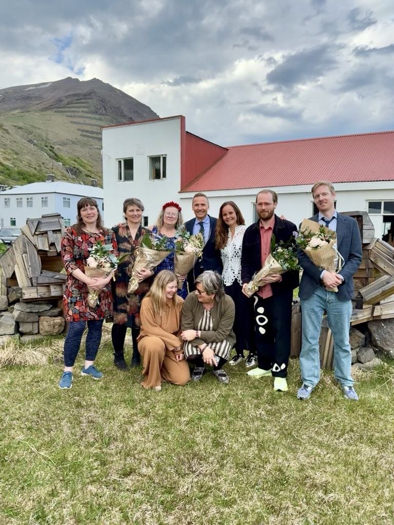 Í takt við tilefnið voru menningarfulltrúar SSNE og Austurbrúar afar glaðbeittir með sínum kraftmikl…