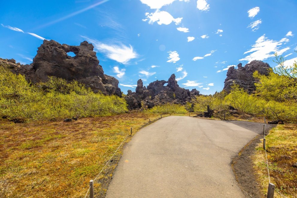 Skrifstofur SSNE loka vegna sumarleyfa