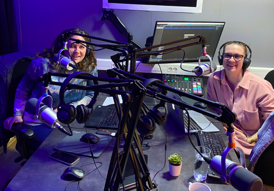 Rebekka Kristín og Sara Belova. Mynd: Icelandings Cast.