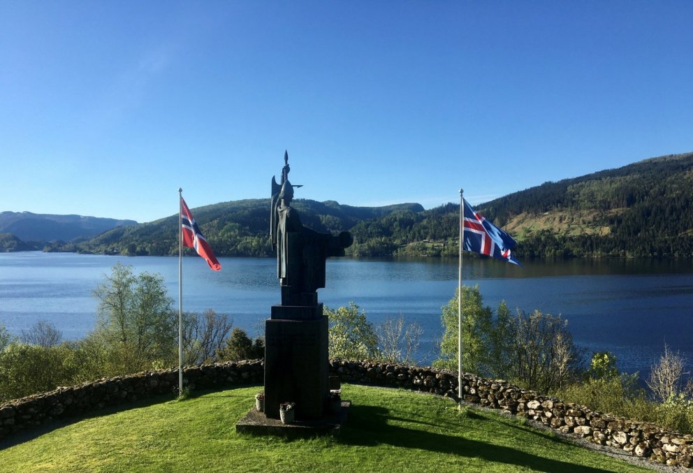 Mynd tekin af Petter Jonny Rivedal