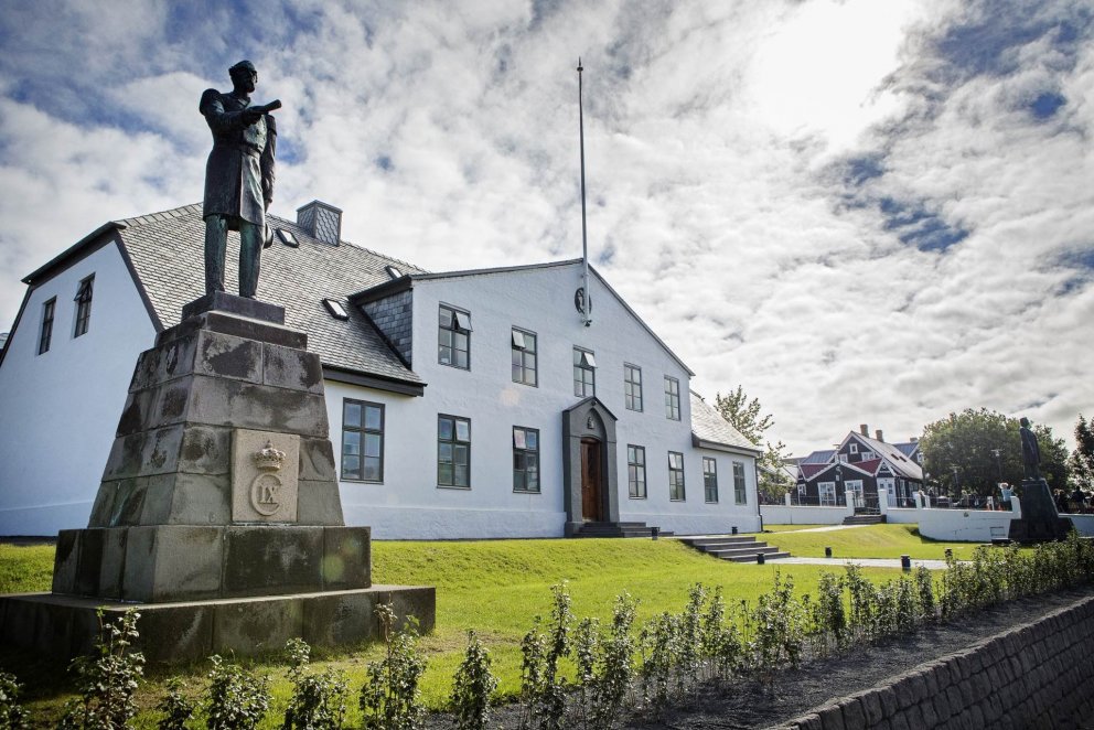 Lagabreytingar á ýmsum lögum tengdum málefnum sveitarfélaga