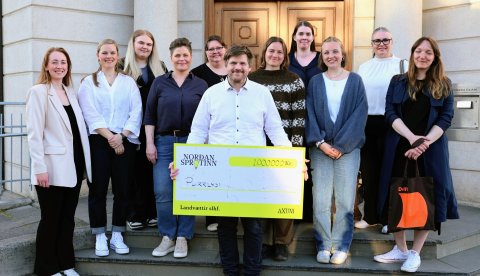 Páll Þór Ingvarsson sigurvegari Norðansprotans ásamt öðrum þátttakendum keppninnar