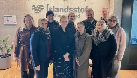 Frá hægri: Heba Guðmundsdóttir sérfræðingur hjá Byggðastofnun, Berglind Björnsdóttir SSNV, Skúli Gautason Vestfjarðarstofu, Kristjana Rós Guðjohnsen fagstjóri hjá Íslandsstofu, Ingunn Jónsdóttir framkvæmdastýra SASS, Hildur Halldórsdóttir SSNE, Sigursteinn Sigurðsson SSV, Lína Björg Tryggvadóttir SASS, Logi Gunnarsson  SSS og Signý Ormarsdóttir Austurbrú